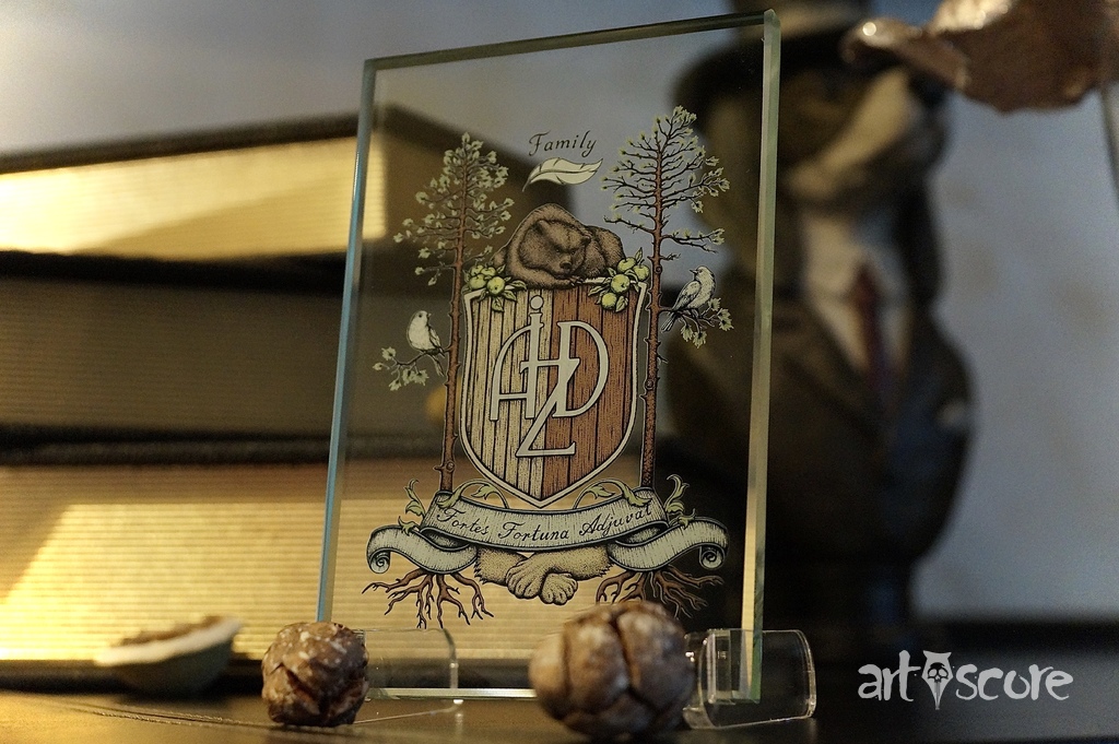 Family Crest